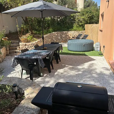 빌라 Au Pradet, Jardin,calme,a 5 Min De La